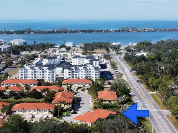 76 Explorer Dr #104, Osprey, FL 34229
