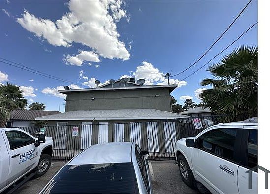 2nd image of 1725 Stewart Ave
