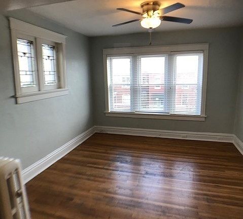 2nd image of 3134-2 Magnolia Ave #3134-2W