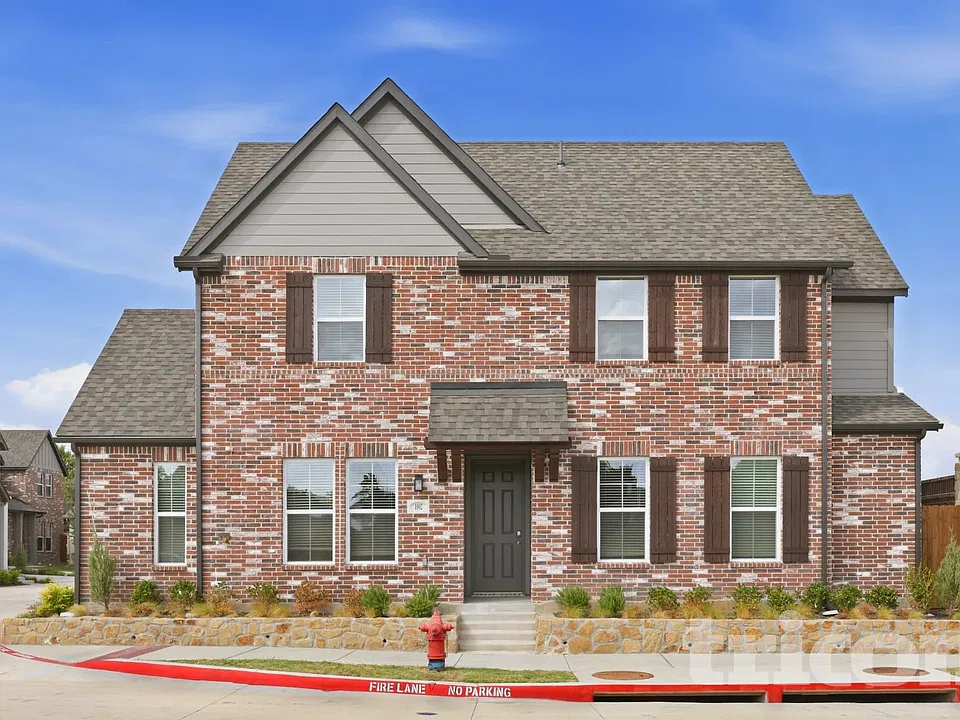 1002 Fallgate Dr