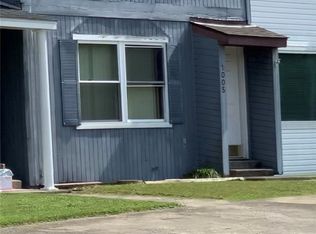 1005 Fairway Gdns, Hurricane, WV 25526