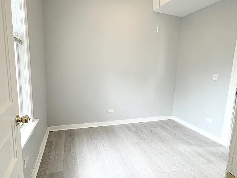 1056 N Central Ave #2 — Photo 12