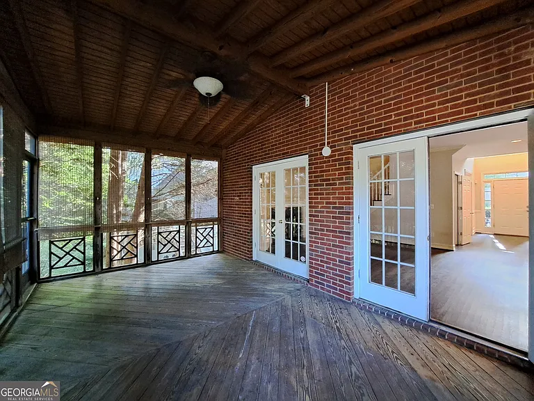 2242 Lenox Walk NE — Photo 24