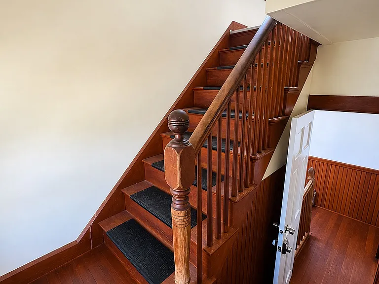 72 Lock St #C — Photo 10
