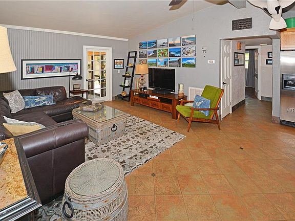 4th image of 1192 Jackmar Rd