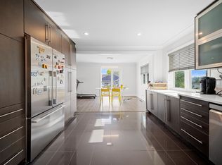 336 Walker St, Coquitlam, BC V3K4C8