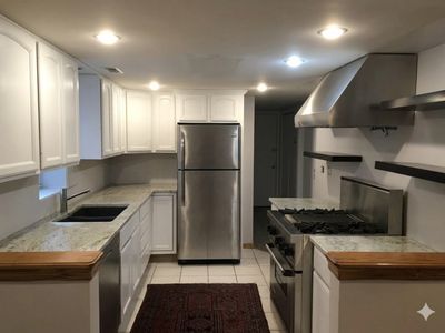 1105 W Wellington Ave, Chicago, IL, 60657