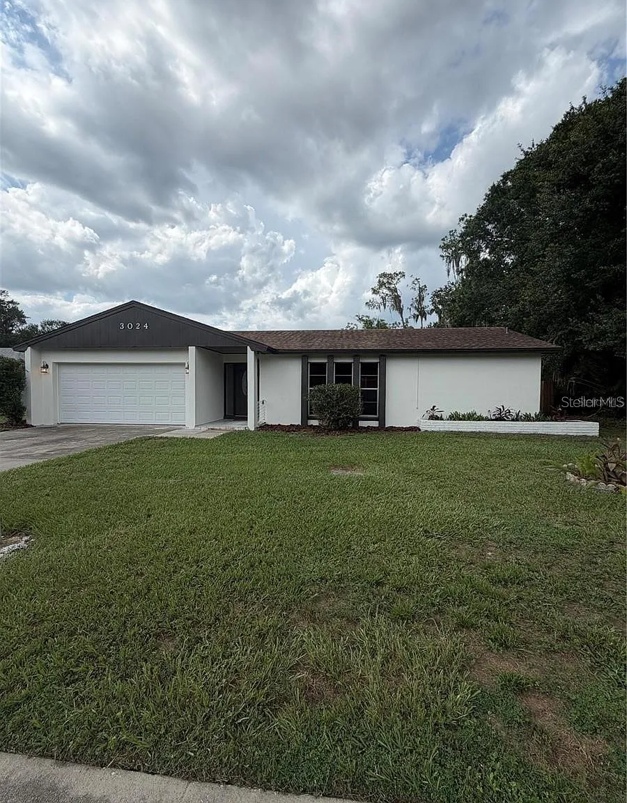 3 bed, 1405 sqft, $2,250 — Photo 1