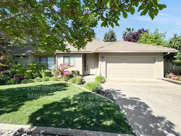 2311 Gunn Rd, Carmichael, CA 95608