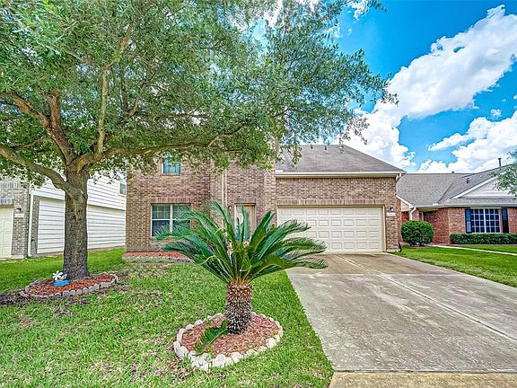 3rd image of 15822 Kings Cypress Ln