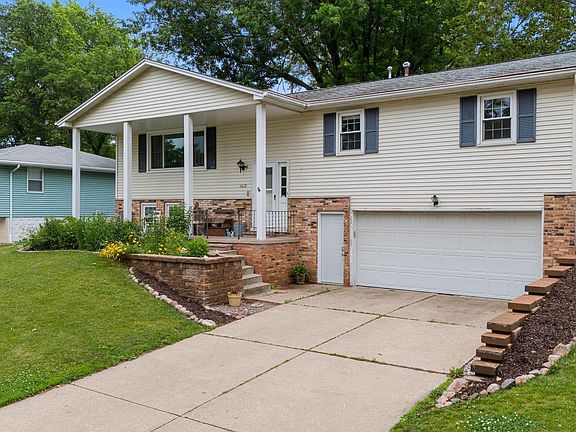 2nd image of 1612 W Teton Dr