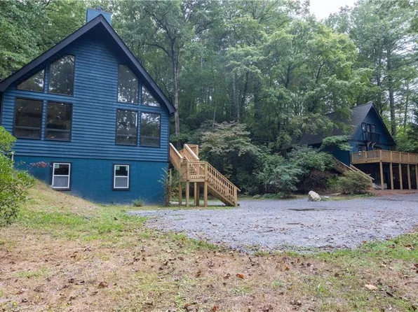 258 Ber Weg, Helen, GA 30545