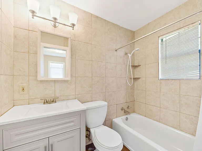 313 La Manda Blvd — Photo 16
