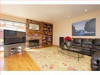 3rd image of 1712 Borden St