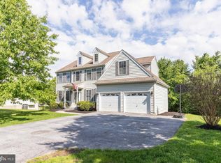 12 Ashberry Ln, Coatesville, PA 19320