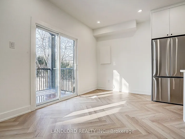 1146 Broadview Ave #4 — Photo 19