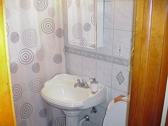 Main Level Bath