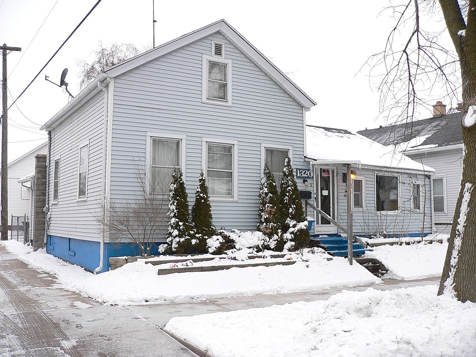 1st image of 1320 N 4th St
