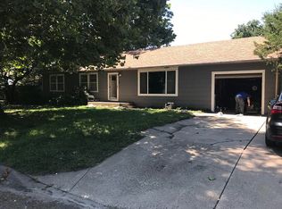 609 Central Ave, Newton, KS 67114