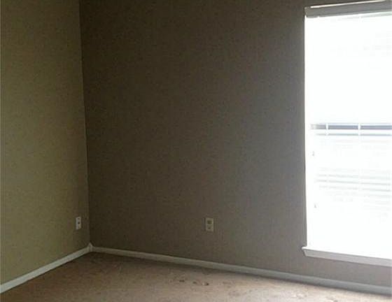 3rd image of 2507 Ashmont Dr