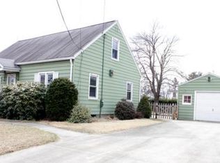 47 Ravenwood St, Springfield, MA 01119