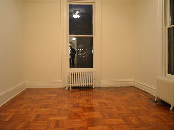 4th image of 181 Amity St #Tworight
