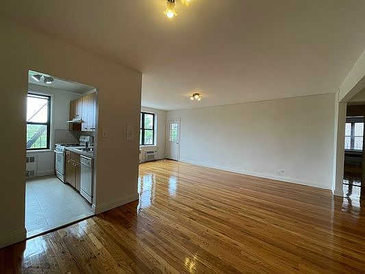 2nd image of 10311 68th Dr APT 5F