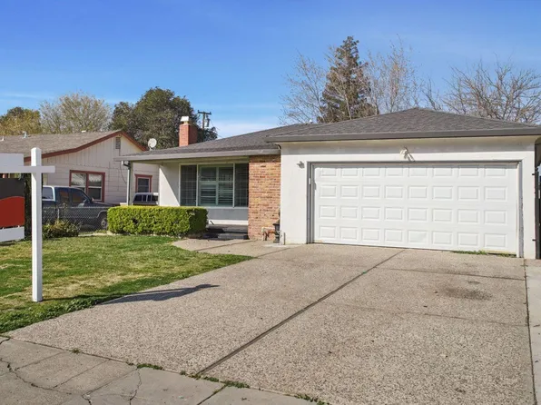 2009 W Elmwood Ave, Stockton, CA 95204