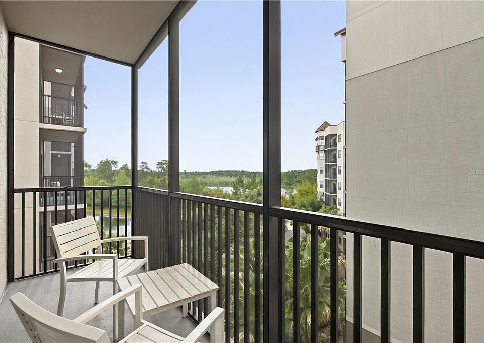 1st image of 14501 GROVE RESORT AVENUE #1527