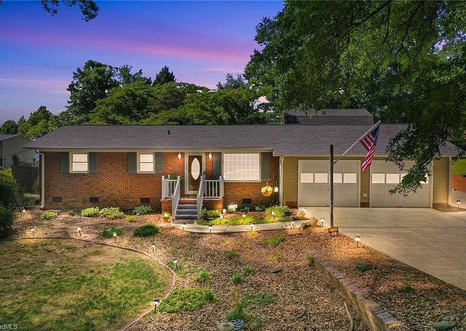 1st image of 1766 Robinhood Dr
