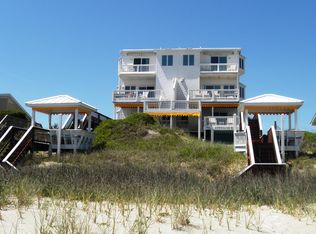 3903 E Ocean Dr, Emerald Isle, NC 28594