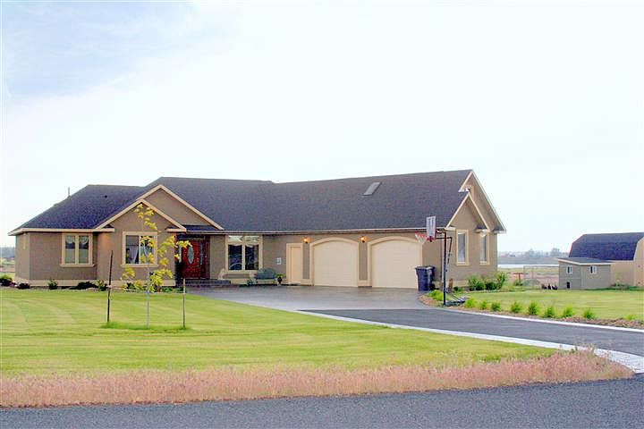 1st image of 6861 Road E NE