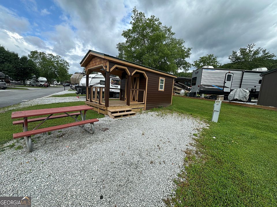 1st image of 41 Monaco Ln