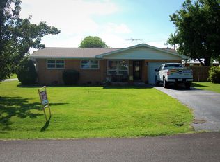 121 Maddux Ave, Salem, KY 42078