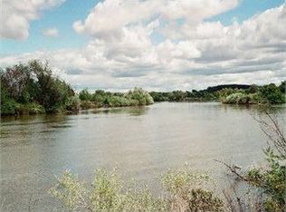 3930 E Island Rd, Ontario, OR 97914