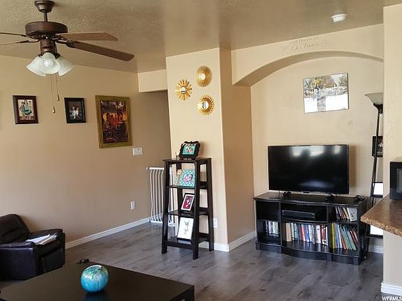 4th image of 1288 N Firefly Dr