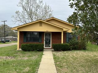 412 10th Ave S, Columbus, MS 39701