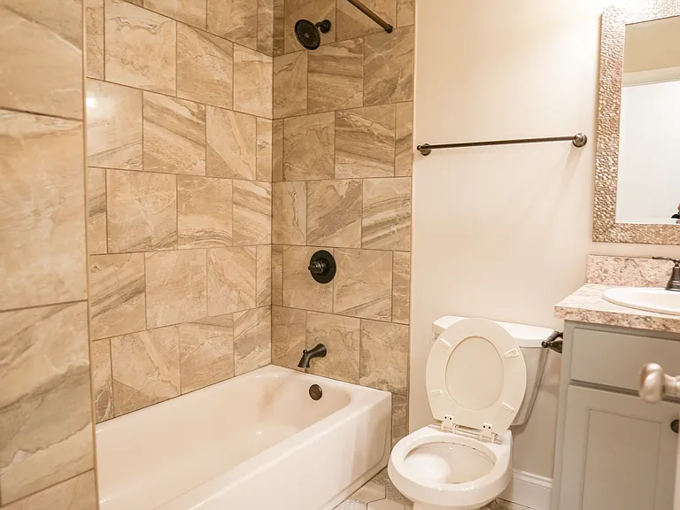 2813 W Mulberry St — Photo 16