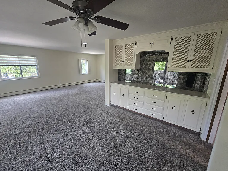 61 Newport Cir #A — Photo 5