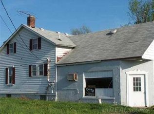 7503 Starville Rd, Marine City, MI 48039