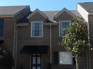 407 Lakepoint Dr, Gadsden, AL 35901