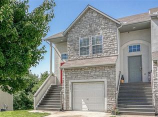 10351 Parkview Ave, Kansas City, KS 66109