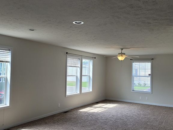 3rd image of 1585 Ray Blvd #754