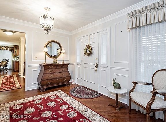 2nd image of 2543 Osage Dr