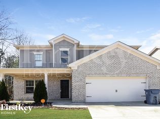 1120 Grayson Oaks Dr, Lawrenceville, GA 30045
