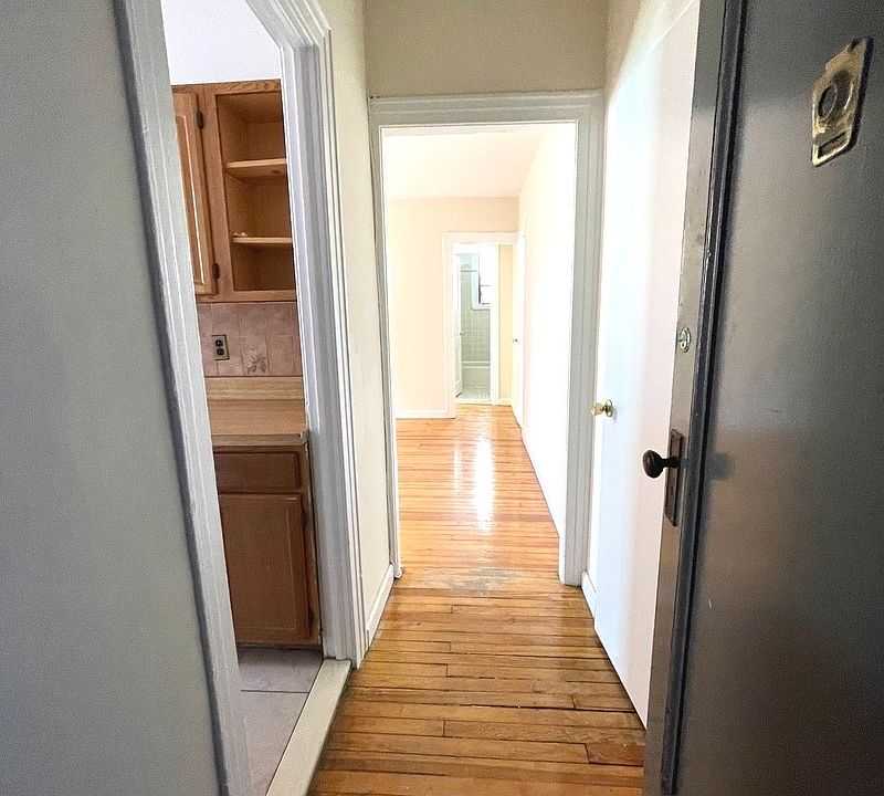 1st image of 41-52 49th St #38