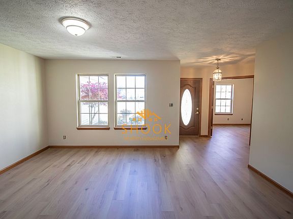 4th image of 3036 Bluster Ct