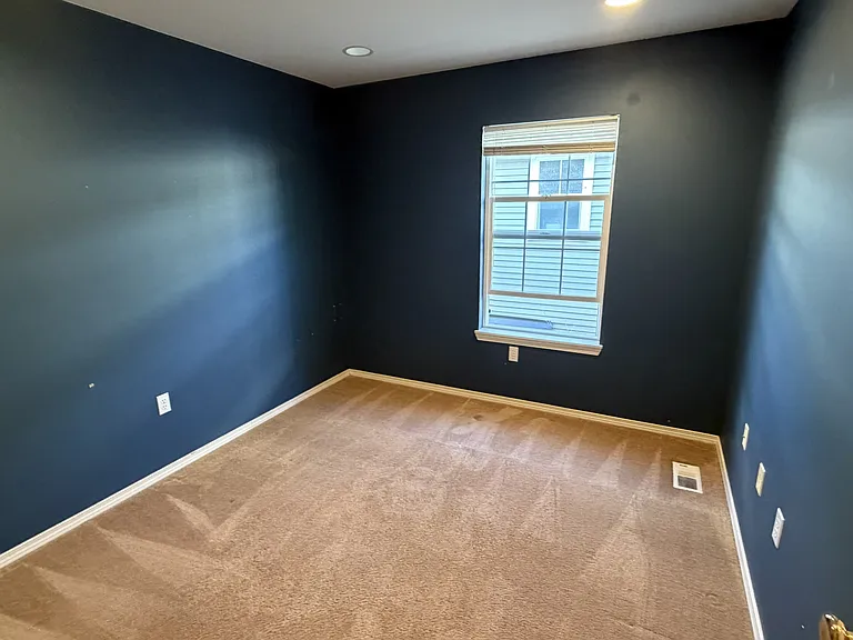 22651 NE 4th Pl — Photo 21