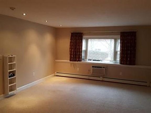 5th image of 251 Rock St APT B2