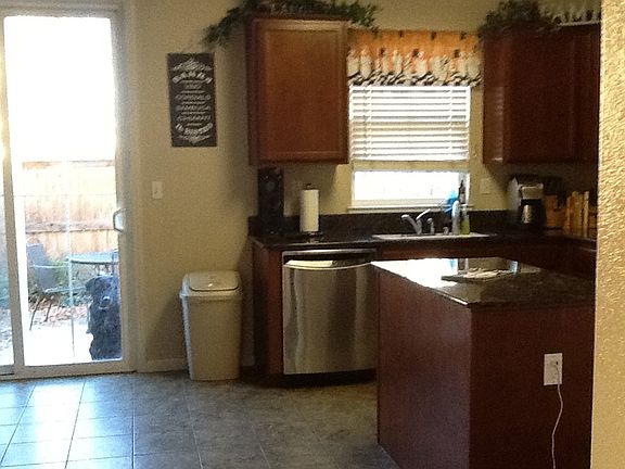 3rd image of 10653 Sellers Cir